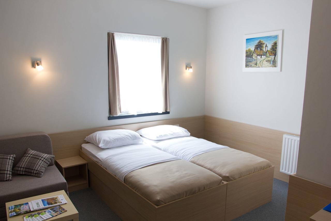 Hotel Lika Jug Brinje Luaran gambar