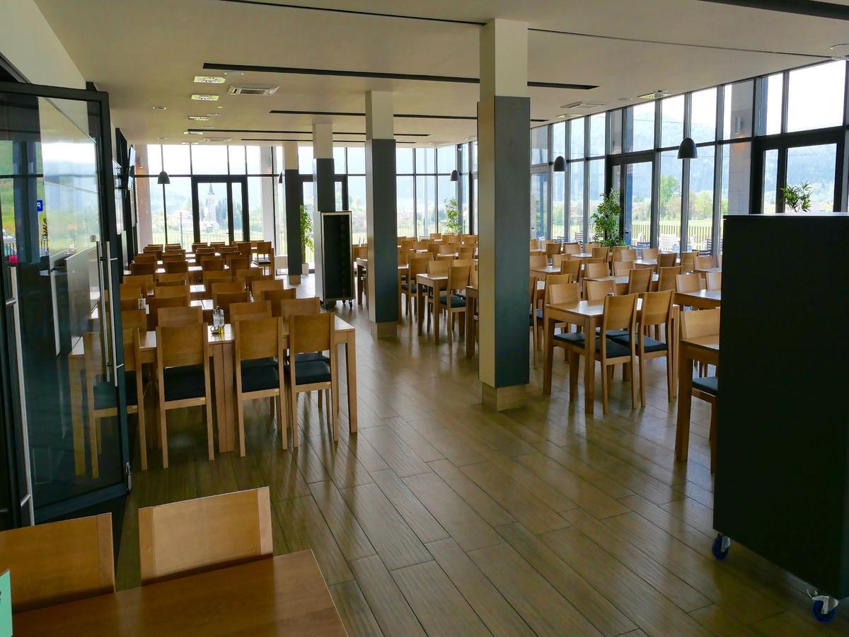 Hotel Lika Jug Brinje Luaran gambar