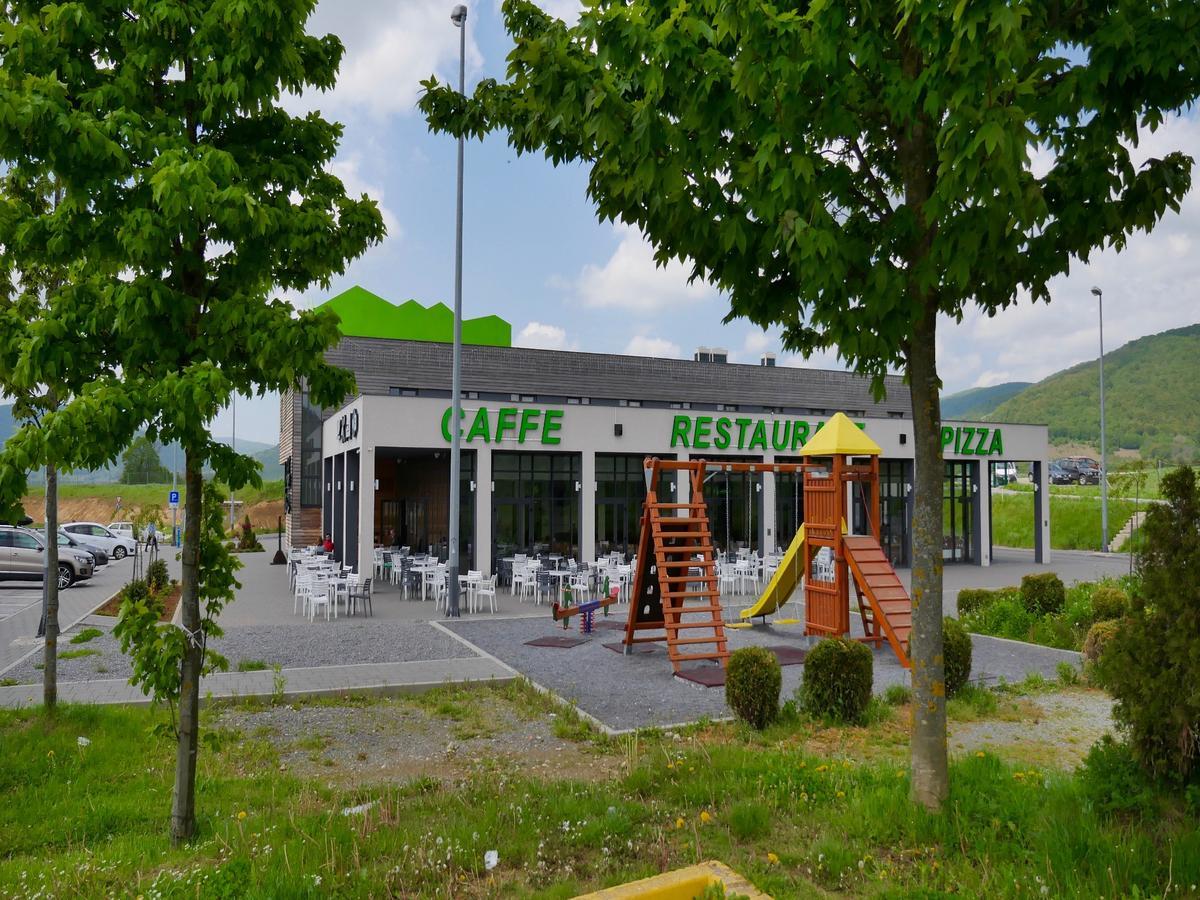 Hotel Lika Jug Brinje Luaran gambar